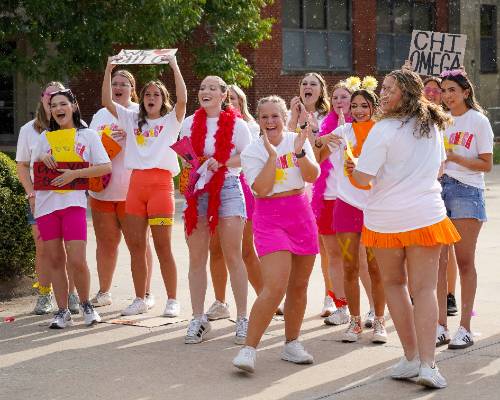 chi omega girls
