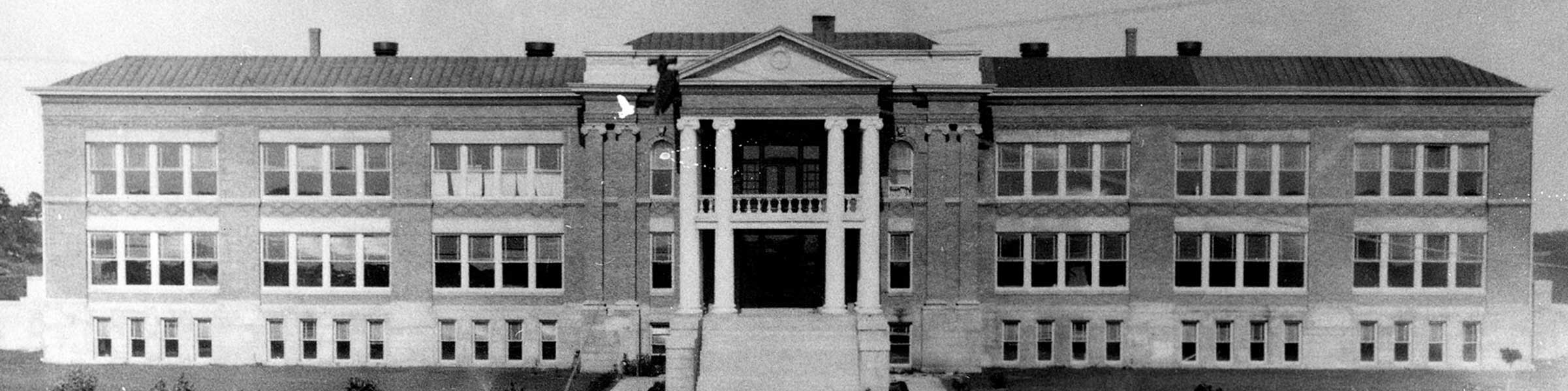 Photograph of Science Hall from 1911