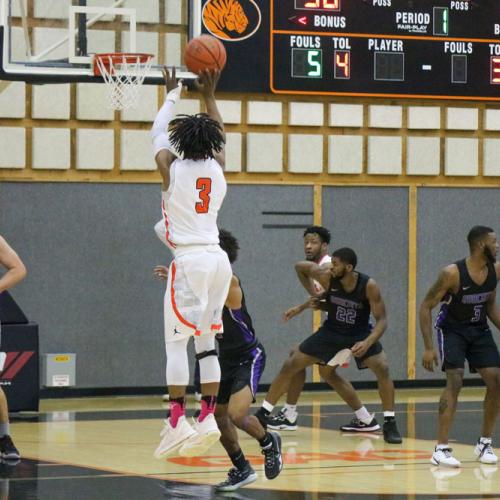 Men's Basketball vs Ouachita Baptist