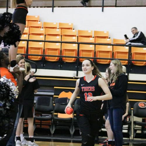 Women's Basketball vs Southeastern