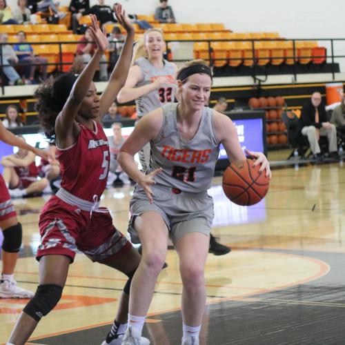 WBB vs. HSU Senior Day