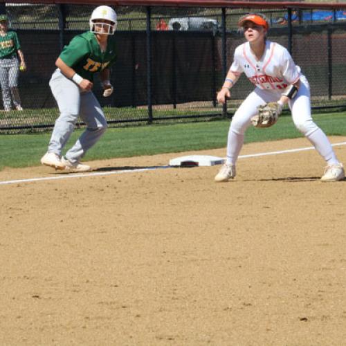 Softball vs. Arkansas Tech