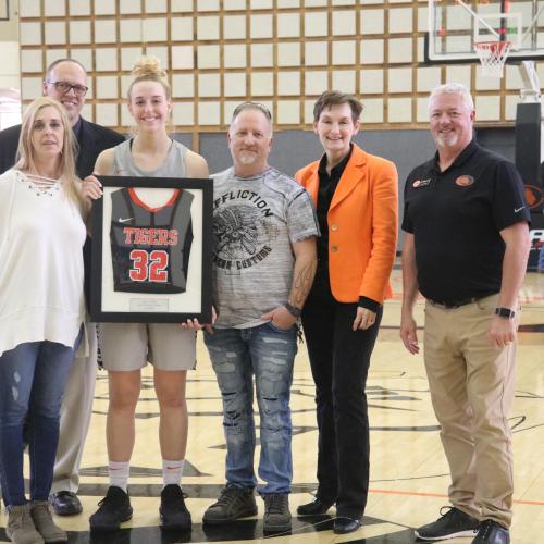 WBB vs. HSU Senior Day