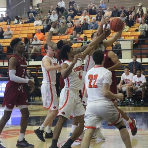 Men's Basketball vs. Henderson State (Senior Day)