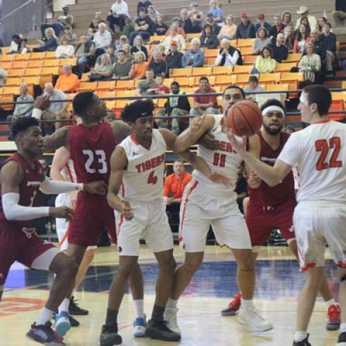 Men's Basketball vs. Henderson State (Senior Day)