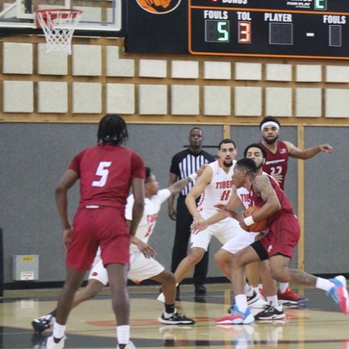 Men's Basketball vs. Henderson State (Senior Day)