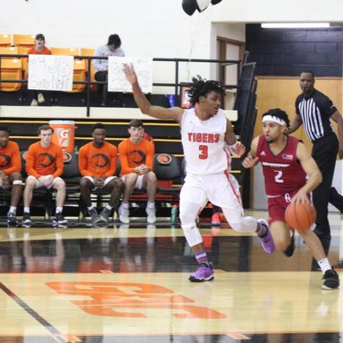 Men's Basketball vs. Henderson State (Senior Day)