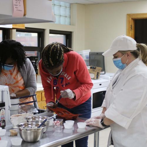 First-Gen Students Hot Chocolate Bombs Make and Take