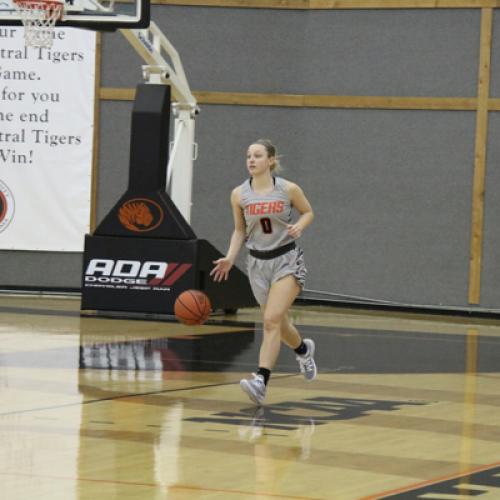 Women's Basketball vs. Southern Nazarene University 1.21.21