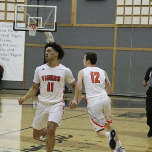 Men's Basketball vs. Southern Nazarene University 1.21.21