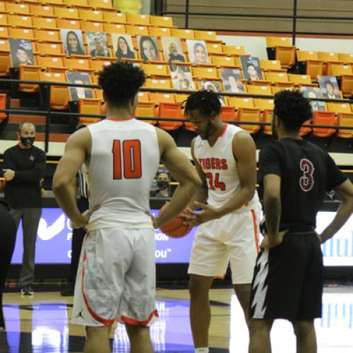 Men's Basketball vs. Southern Nazarene University 1.21.21