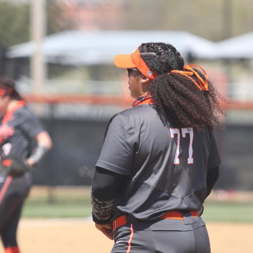 Softball vs. SWOSU