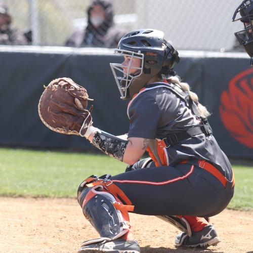 Softball vs. SWOSU