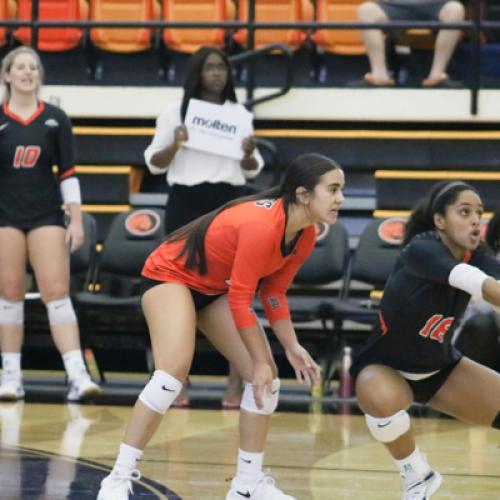 Volleyball vs. Central Oklahoma