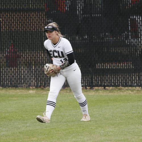 Softball vs Southeastern