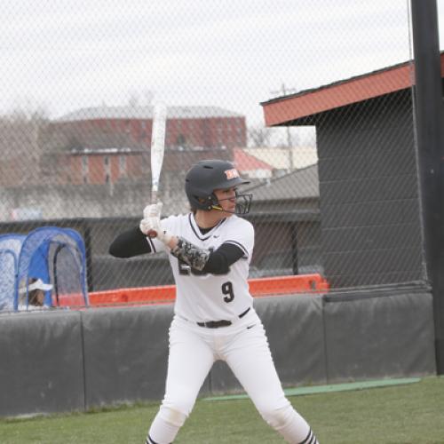 Softball vs Southeastern