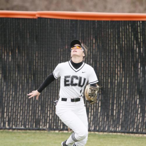 Softball vs Southeastern