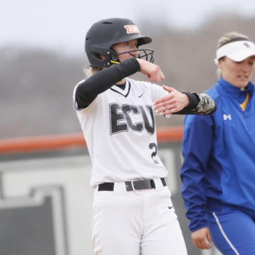 Softball vs Southeastern