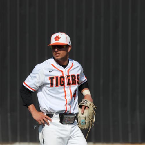 Baseball vs Southwestern 4/1 - 4/2/22