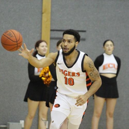 Men's Basketball vs Randall University