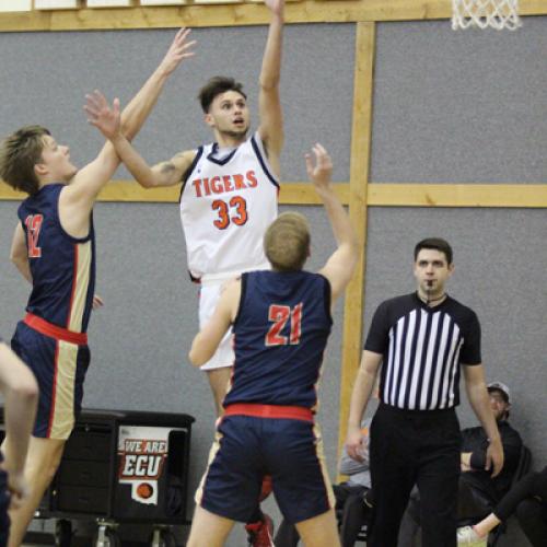 Men's Basketball vs Randall University