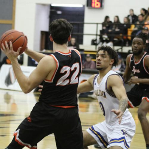 Men's Basketball vs Southeastern (Chickasaw Appreciation Night)