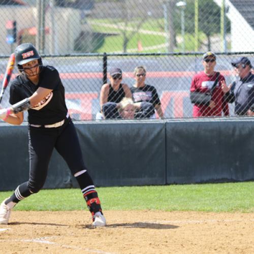 Softball vs Henderson