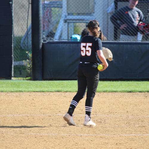 Softball vs Henderson