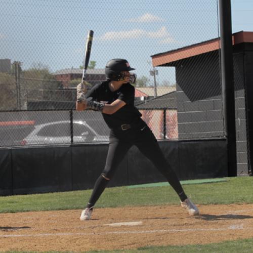 Softball VS Southeastern