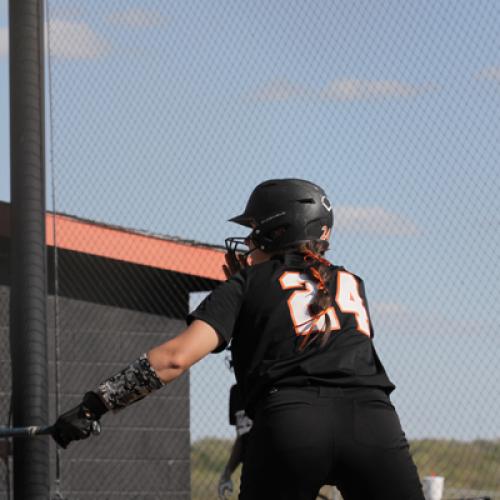 Softball VS Southeastern