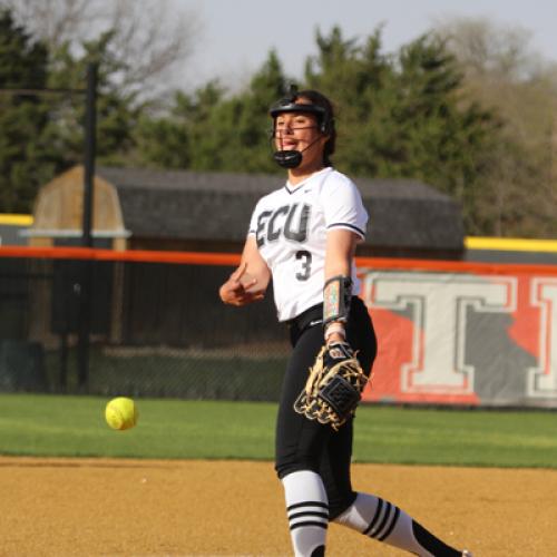 Softball vs Oklahoma Baptist