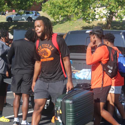 Freshmen Move-in 