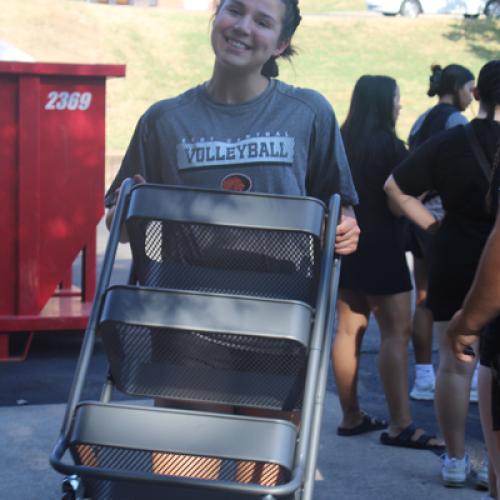 Freshmen Move-in 