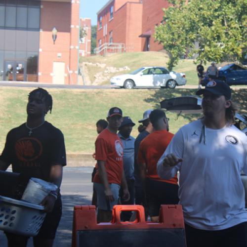 Freshmen Move-in 