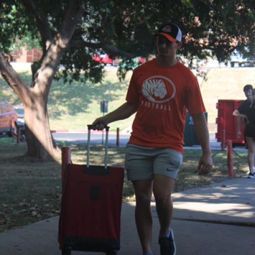 Freshmen Move-in 