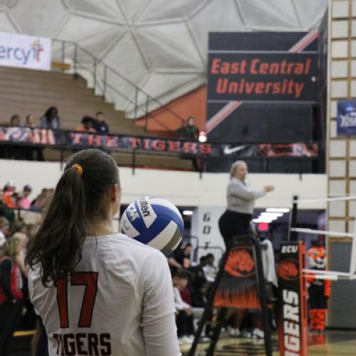 Volleyball VS. SNU