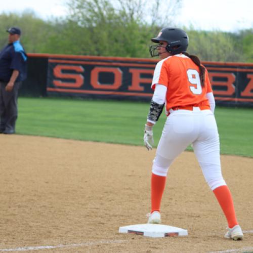 Softball vs. NWOSU