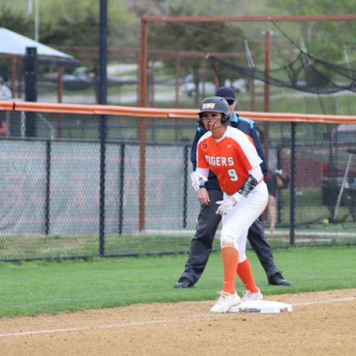 Softball vs. NWOSU