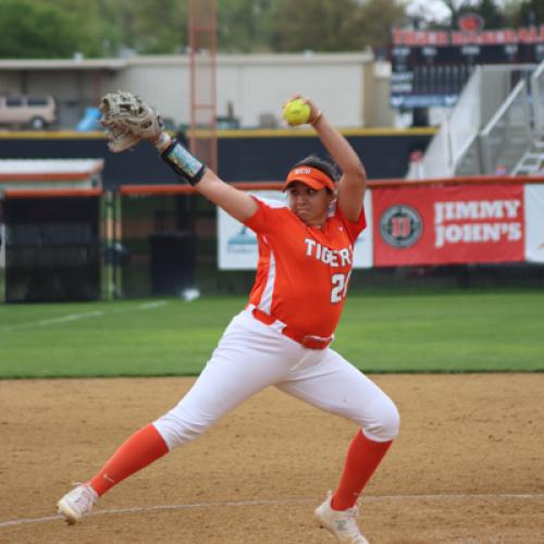 Softball vs. NWOSU