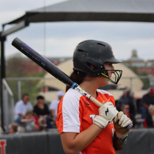 Softball vs. NWOSU