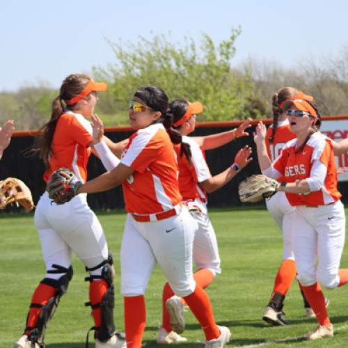 Softball vs. NWOSU