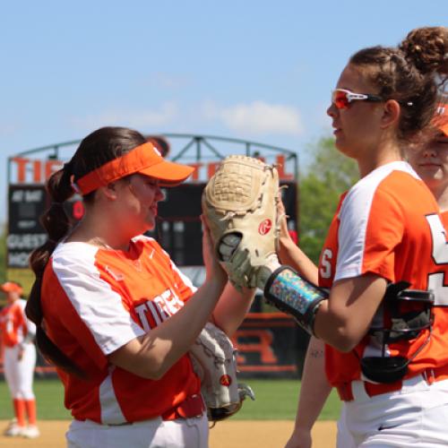 Softball vs. NWOSU