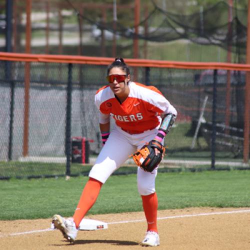 Softball vs. NWOSU