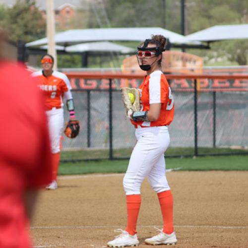 Softball vs. NWOSU