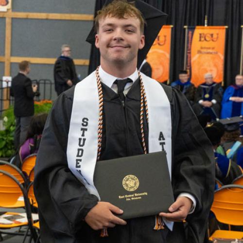 2024 Spring Commencement 10 a.m.