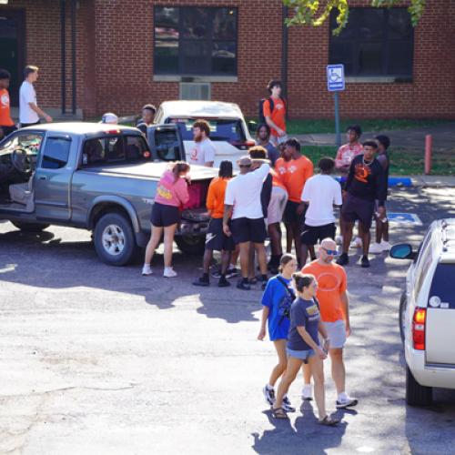 Freshmen Move-in