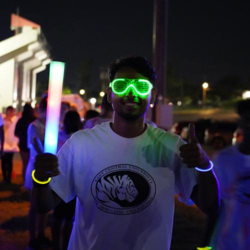 Glow Paint Party 
