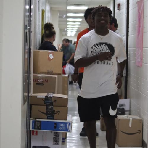 Freshmen Move-in