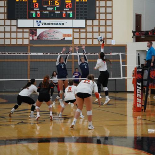 ECU Volleyball vs SWOSU 9.26.24