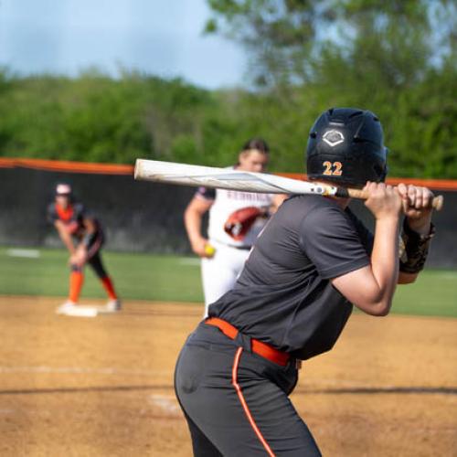 ECU Softball 4/25 Photo